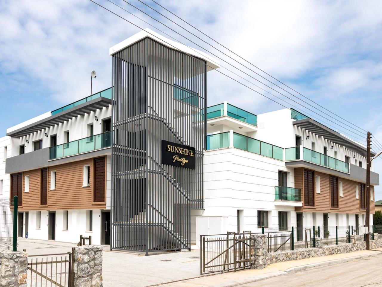Sunshine Prestige Apartments Agios Georgios  Exteriér fotografie